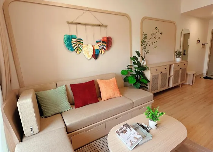 Ht Dragon Castle Apartment